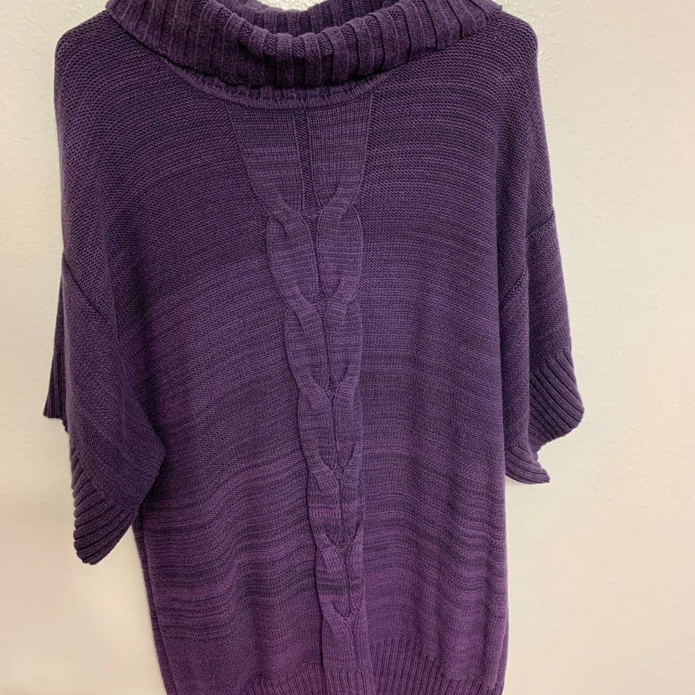 Purple short sleeve sweater